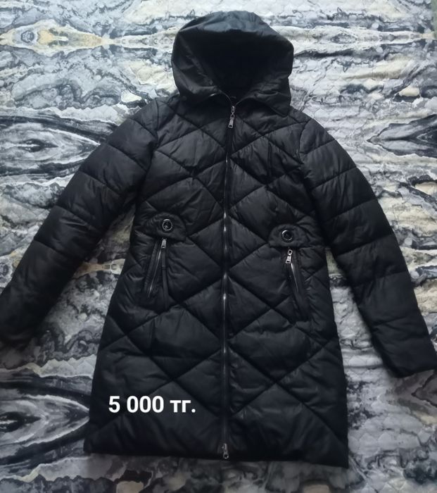 Продам верхнюю одежду