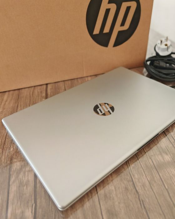 Hp notebook sotiladi