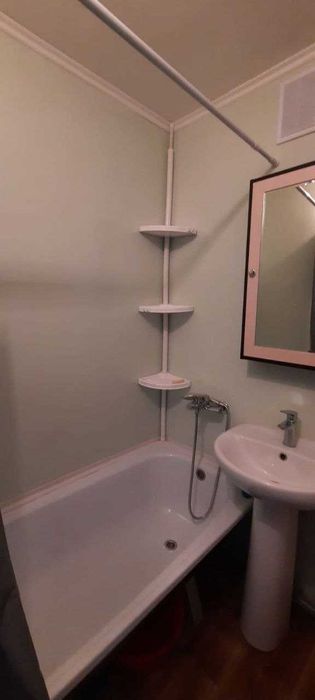 1к.32кв.4 этаж 1972г. район КСК