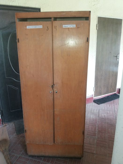 Хоз. Шкафы. Бу. Не дорого.