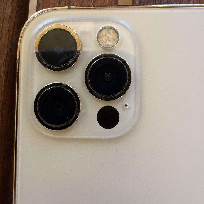 Iphone 12 Pro | отлично състояние