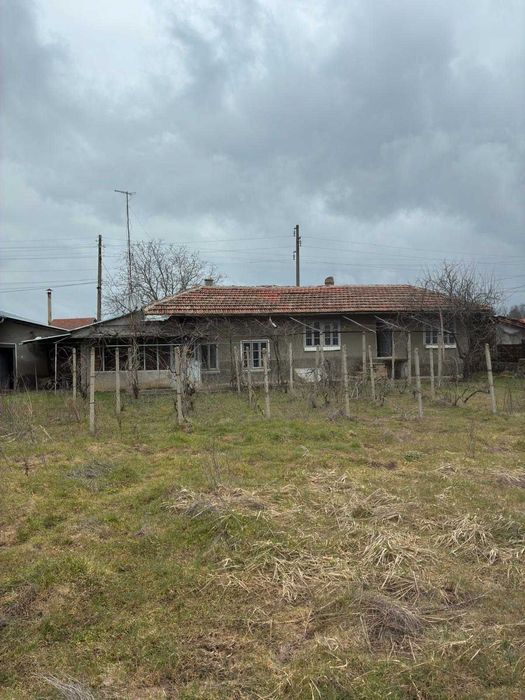 Къща в село Щръклево