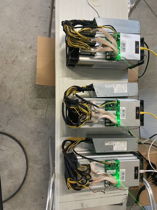 ТОП ОФЕРТА 3бр. Antminer s9