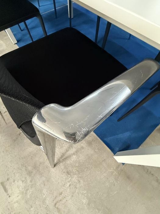 Конферентна маса Steelcase + 14 стола Vitra – немско качество