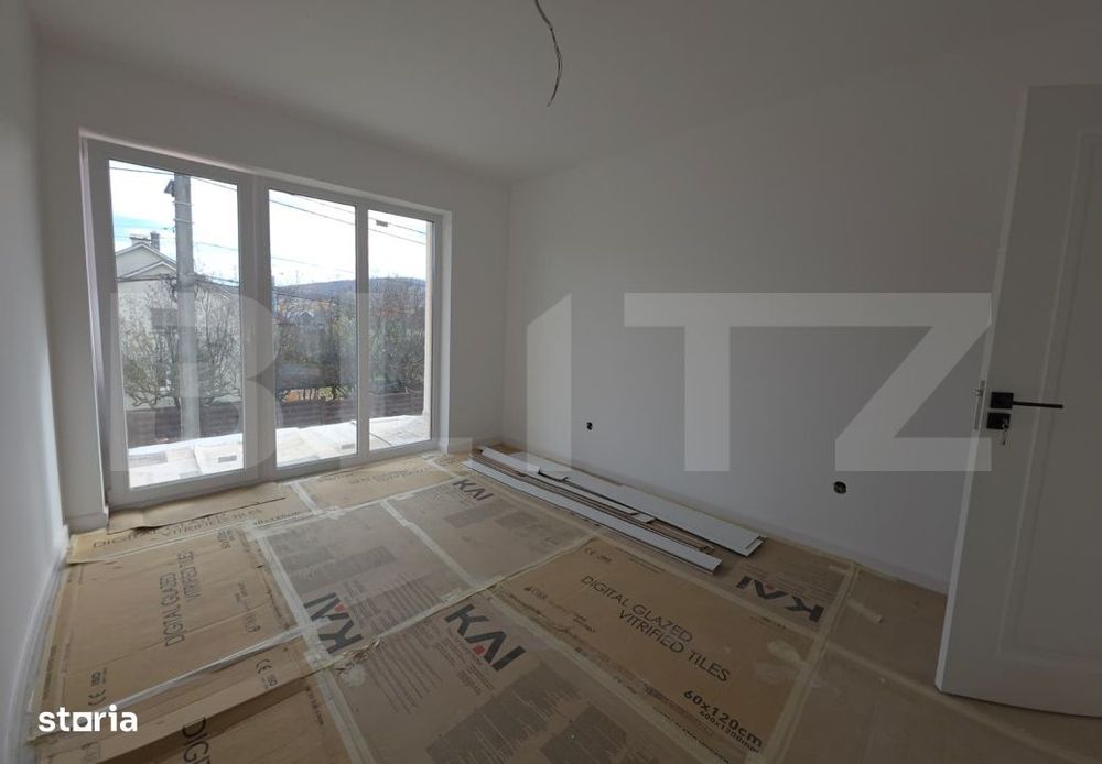Apartament cu 3 camere, 1 bai,  decomandat Calea Moldovei, se vinde fi