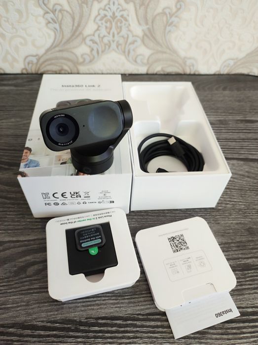 Insta360 Link 2 ИИ веб камера