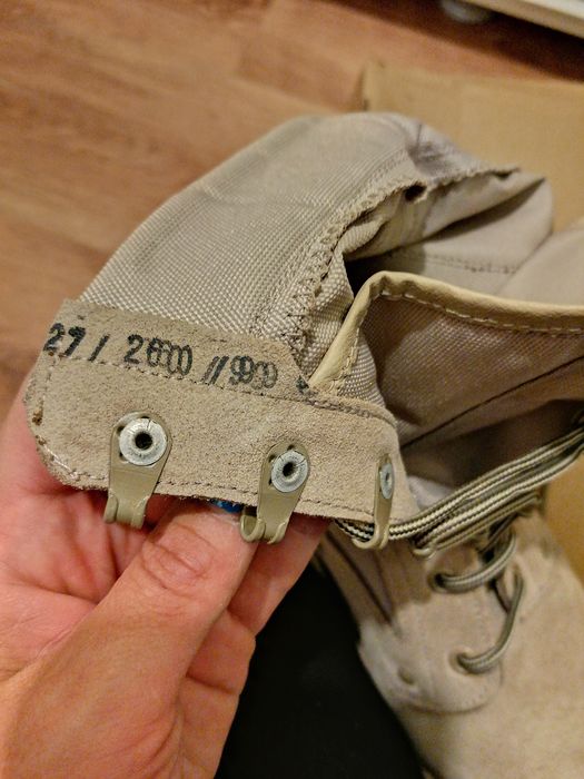Ghete piele întoarsă 27 cm interior