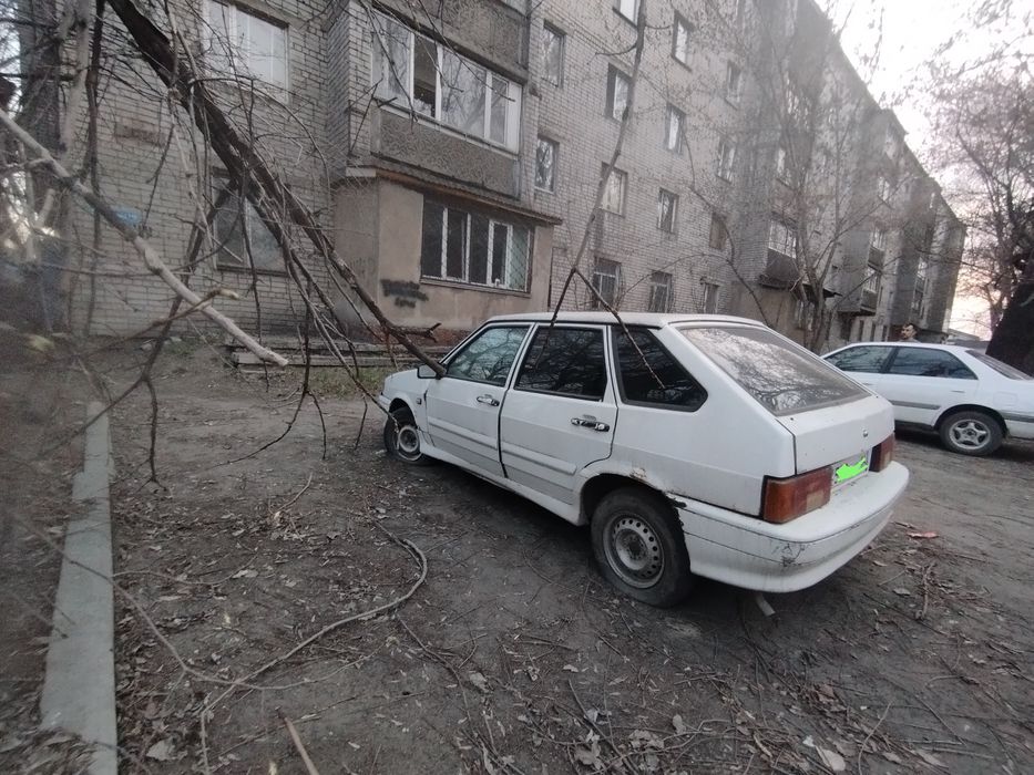 Автомобиль ВАЗ 2114 продам