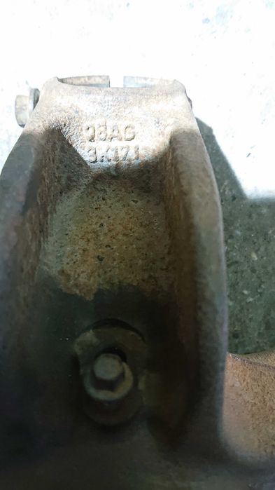 Предни шенкел главини за форд фокус МК1 до 2004год.