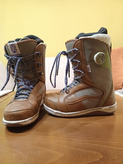 Сноуборд обувки Vans Ferra Hana Beamian 39 номер, 25см стелка