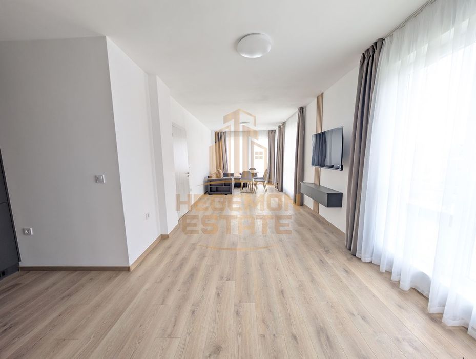 Продава се Двустаен апартамент в Варна, Възраждане 3 - 98 кв.м за 1079 €/кв.м - Снимка #2