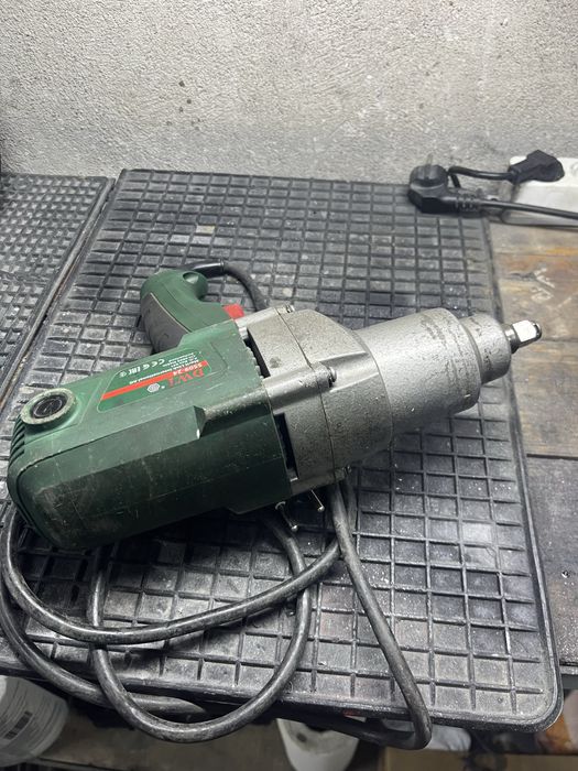 Ударен гайковерт DWT SS09-24