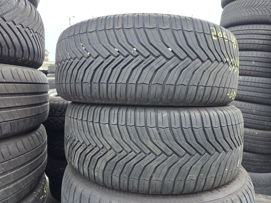2бр Всесезонни гуми 205 45 17 - Michelin