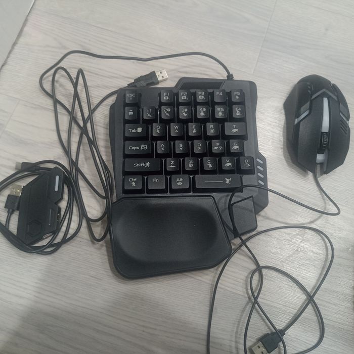 Клавиатура с мышкой
