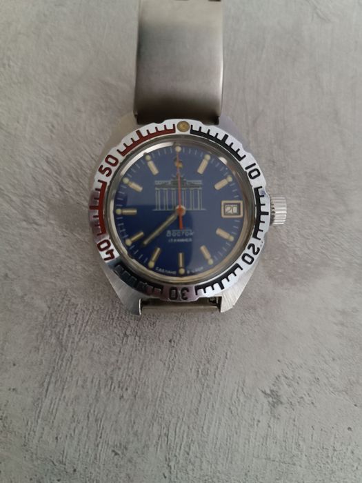 Продам камандирские часы