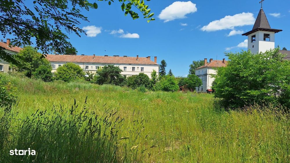 Fagaras, teren 3400mp intre blocuri pe str. Negoiu, toate utilitatile