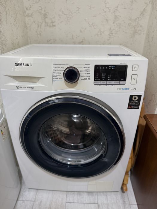 Продам стиральную машину