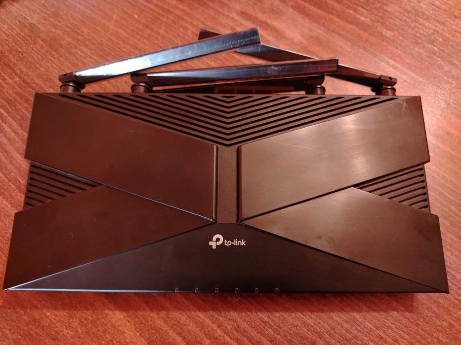 Гигабитов рутер TP-Link Archer EX220 AX1800 Wi-Fi 6