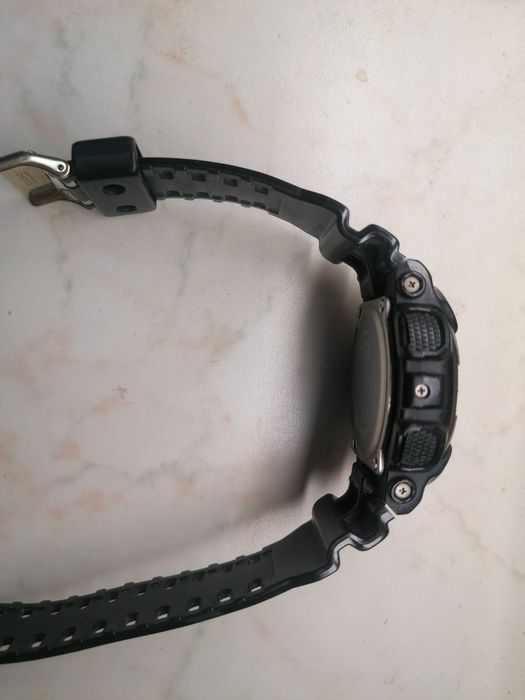 Часовник Casio G-Shock