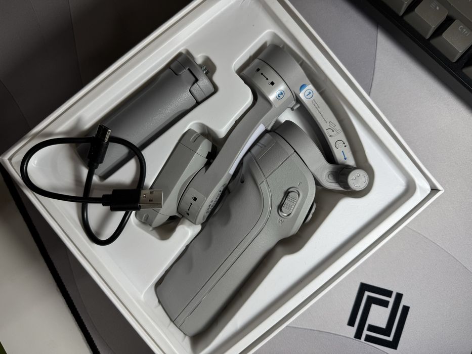 Стаблилизатор для телефона HOCO K24