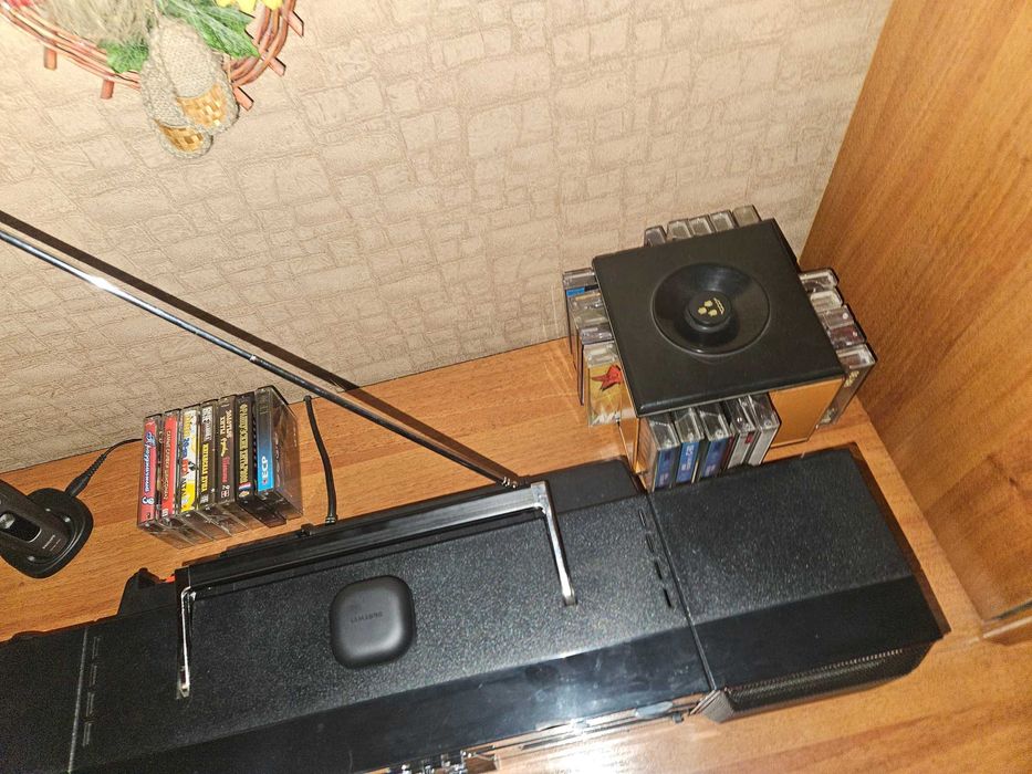 Шарп Qt 94  в хорошем состоянии