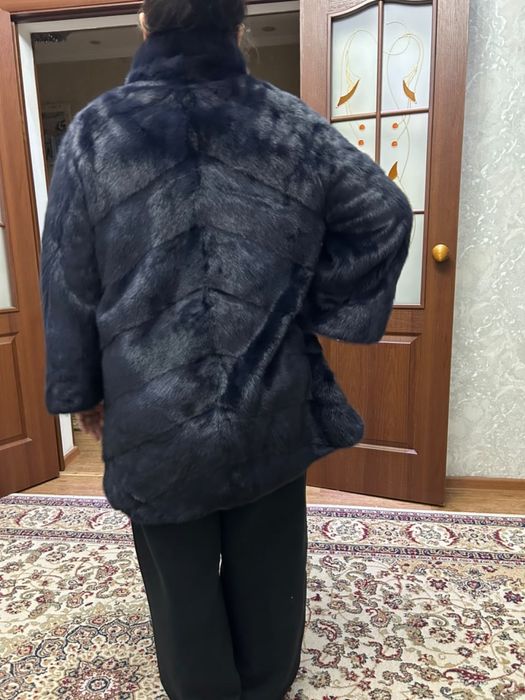 Продам шубу новая
