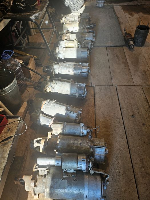 Продам стартера на запчасти.