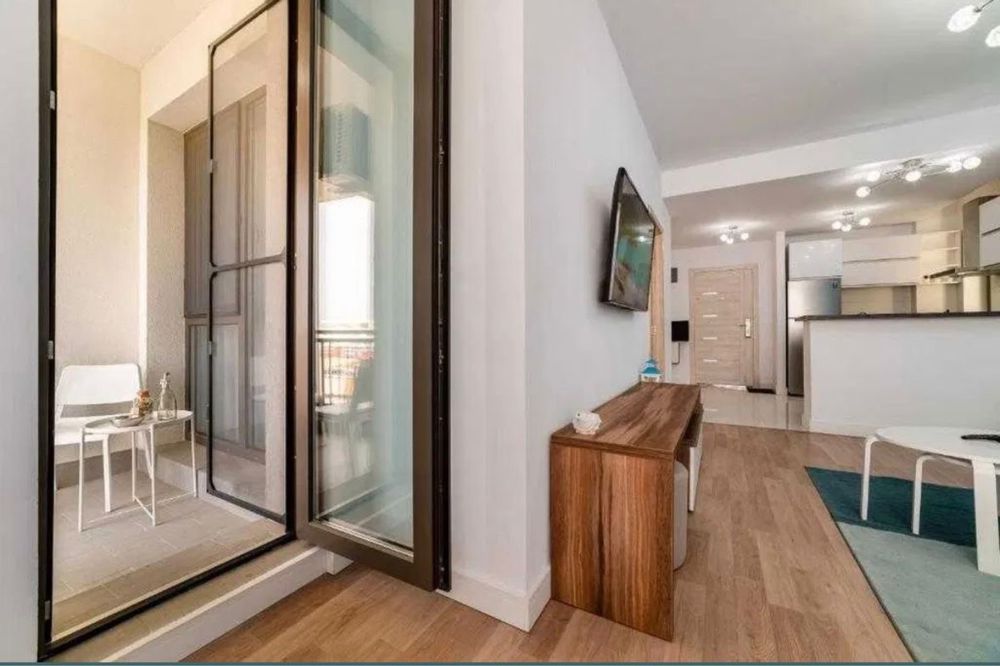 2 camere cu VEDERE DIRECTĂ LA MARE Mamaia Nord | Onix Blue | 50 m de plajă | Parcare inclusă | 579 €