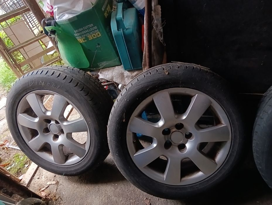 Jante aliaj Volkswagen, Skoda,cu cauciucuri de vară 205/55 R16