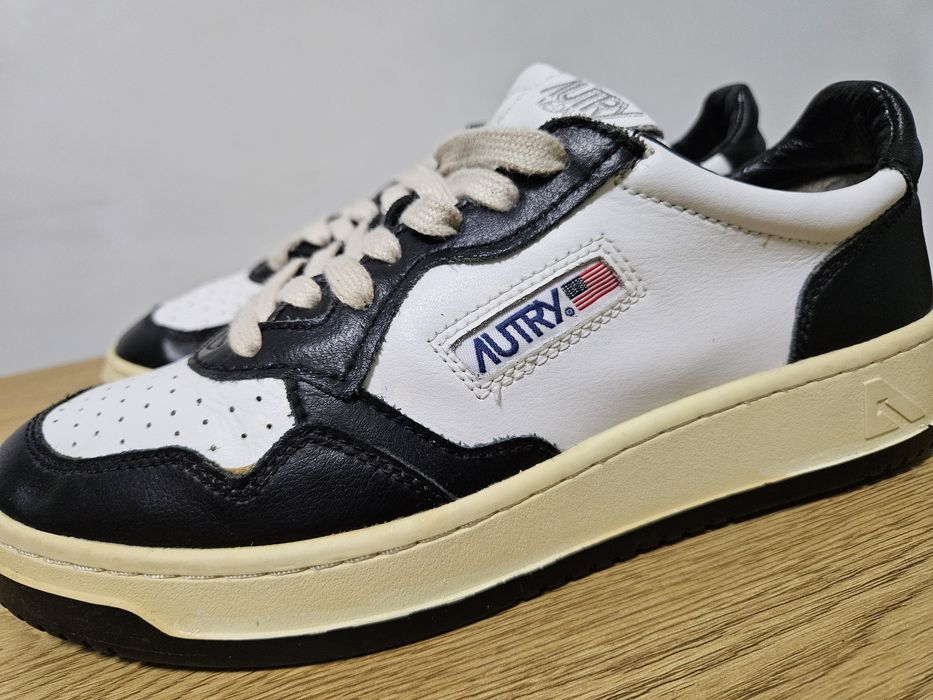 Autry Medialist - маратонки сникърси