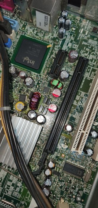 Calculatorul NU pornește, sau merge lent, sau se blochează- Îl rezolv!