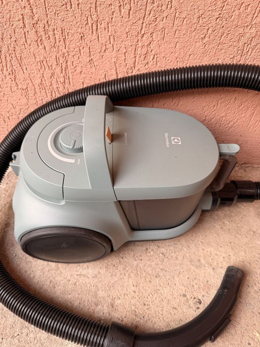 Aspirator fara sac Electrolux