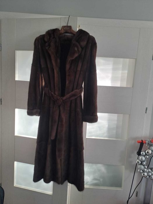 Haină lungă de blana