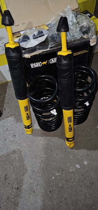 Toyota Land Cruiser 200 Лифт подвеска ARB.