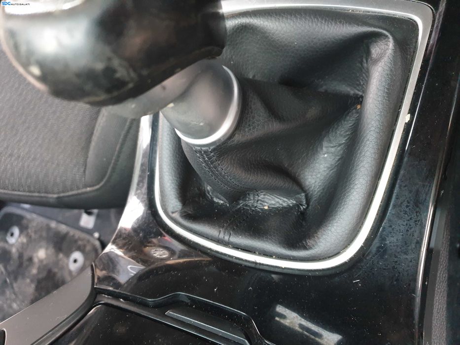 Maneta Schimbator 6 Trepte Viteze Nuca cu Manson Hyundai i40 2014 - 2019 [K9564]