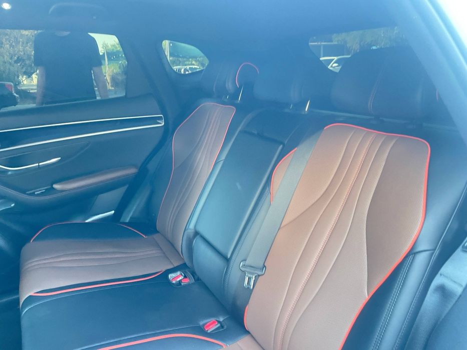 Срочно продается BYD Song plus DM-I Champion