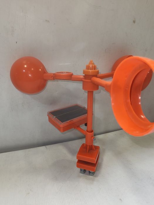 Уред за гонене на птици