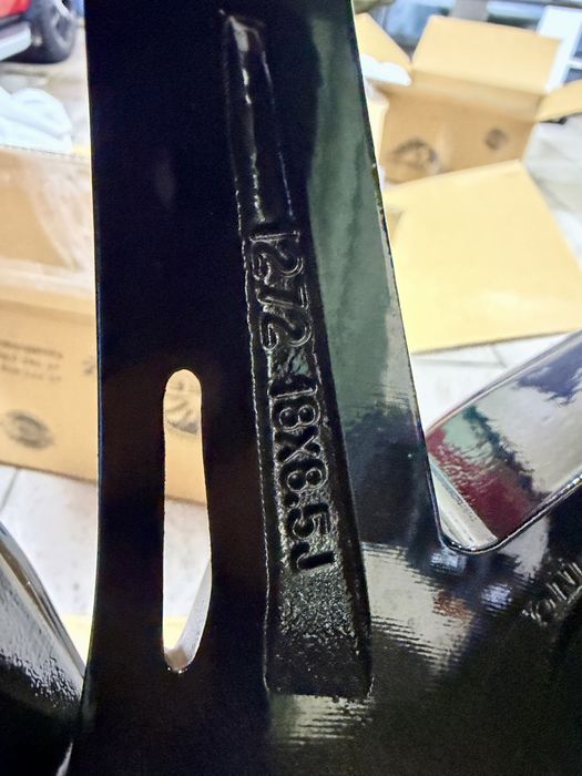 Продам диски R18