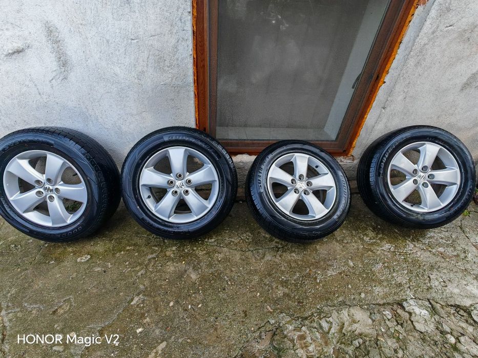 Suzuki Grand vitara Гуми с джанти