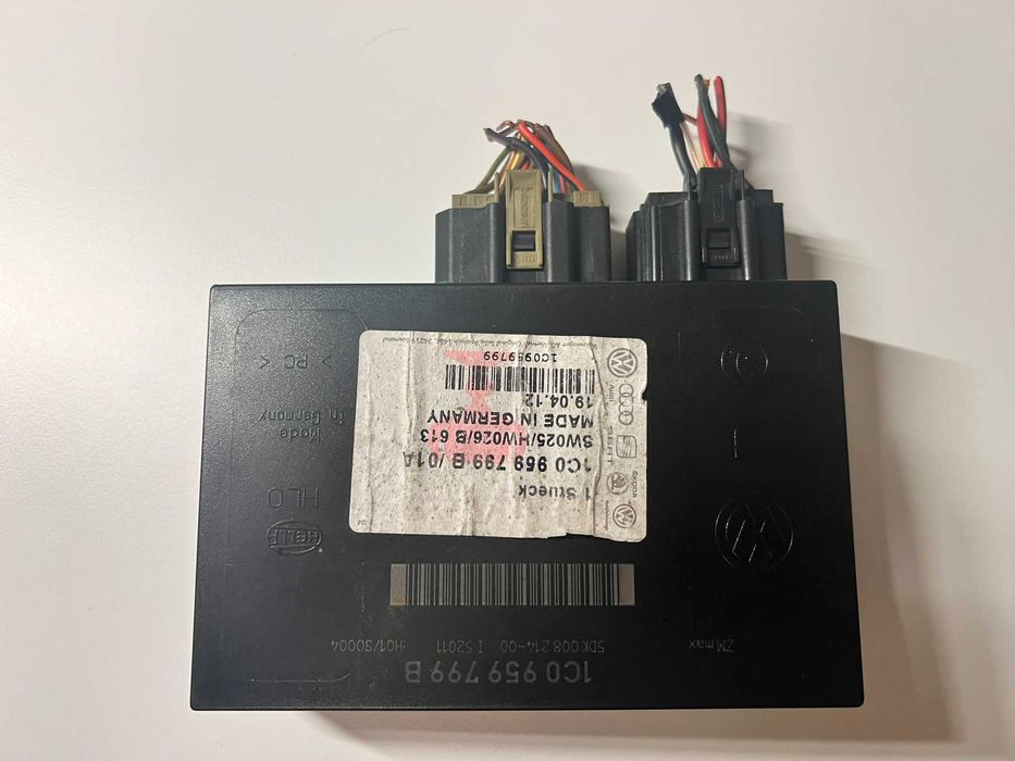 Комфорт модул 1C0 959 799 B/01A VW Golf 4 Bora Passat B5 Seat Leon 1M