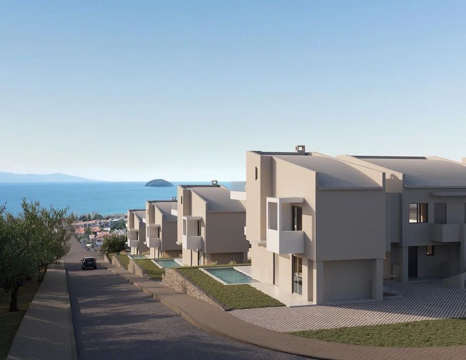 Мезонет с градина и морска гледка за продажба в Палио, Гърция