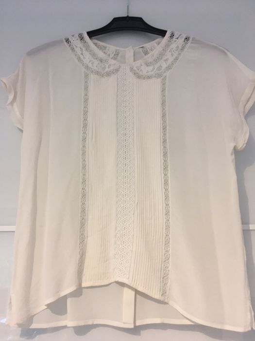 bluza alba din matase, cu maneca scurta