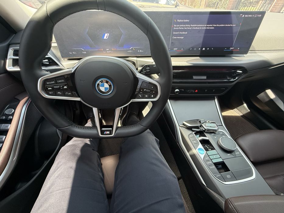 BMW I3 eDrive35L  2025