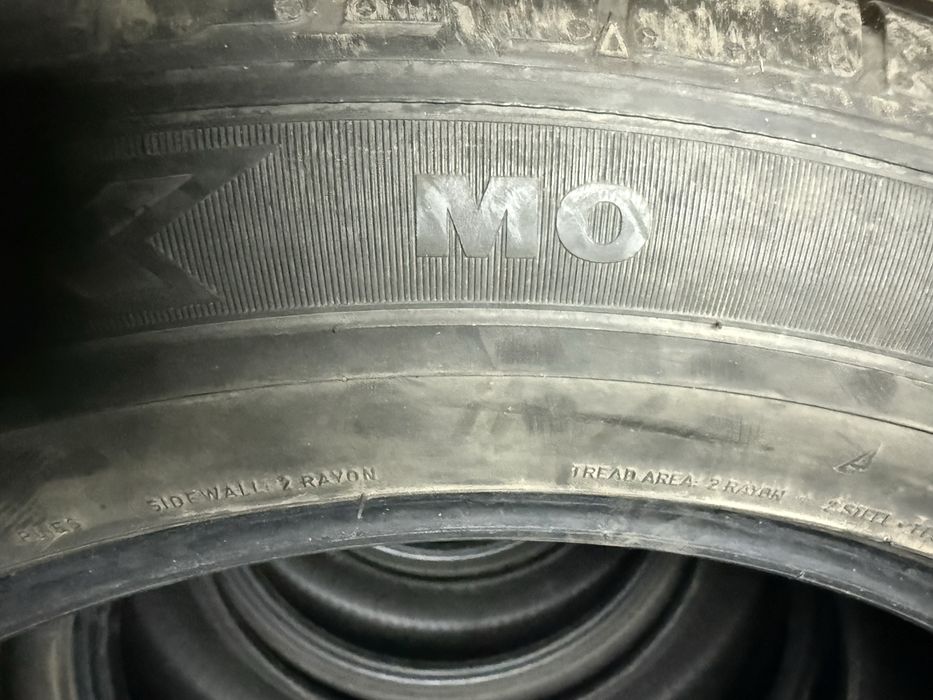 Летни гуми 275/50R20 Dunlop като чисто нови G класа GLE ML 275-50-20