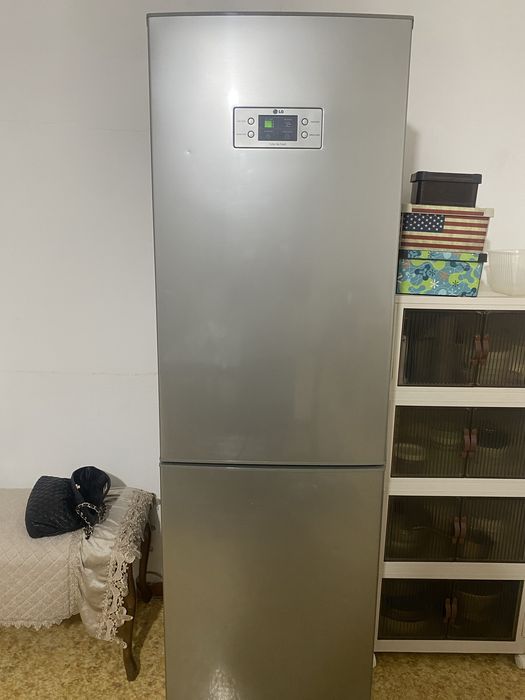 Холодильник от LG