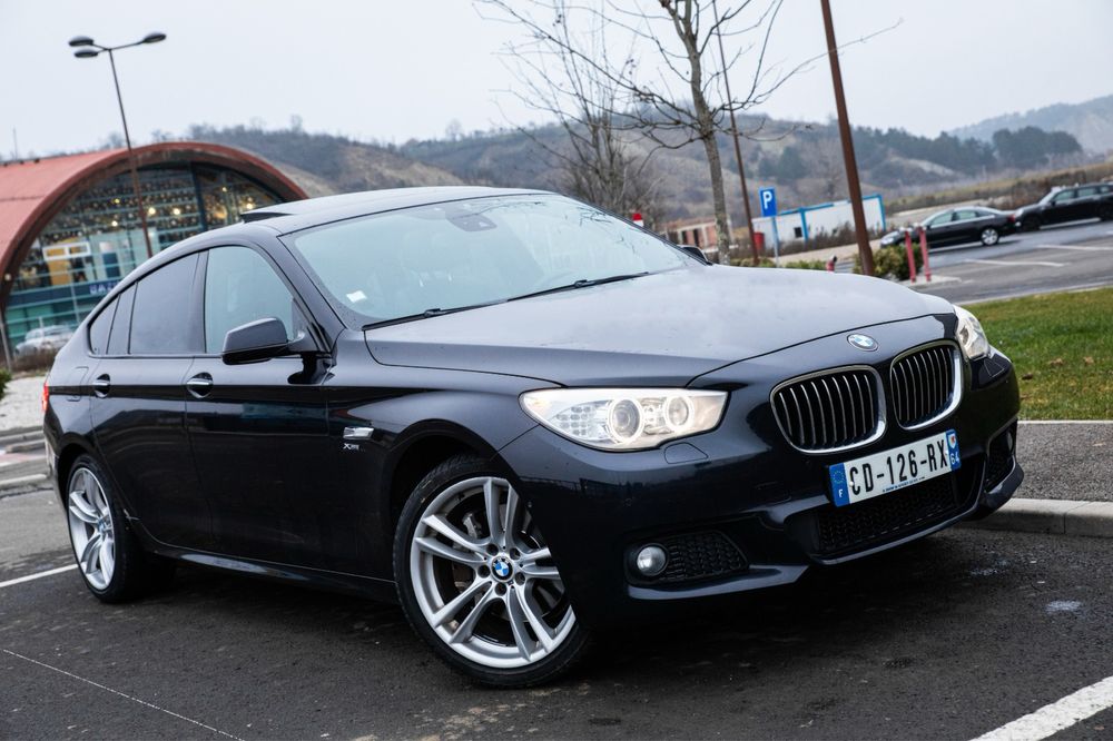 Bmw 530 Gt x-drive 2012 245 cp /camera 360/panoramic /top