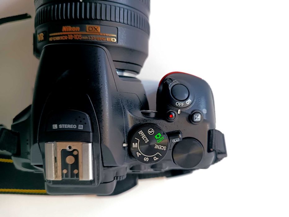 фотоапарат Nikon D5600 + обективи: Nikon 18-105mm VR,  Nikon 35mm