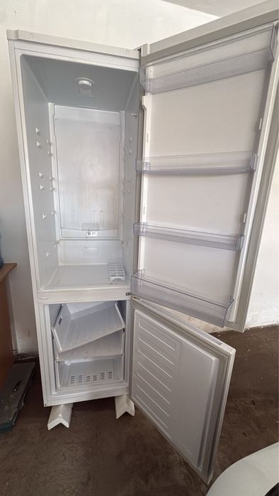 Холодильник beko