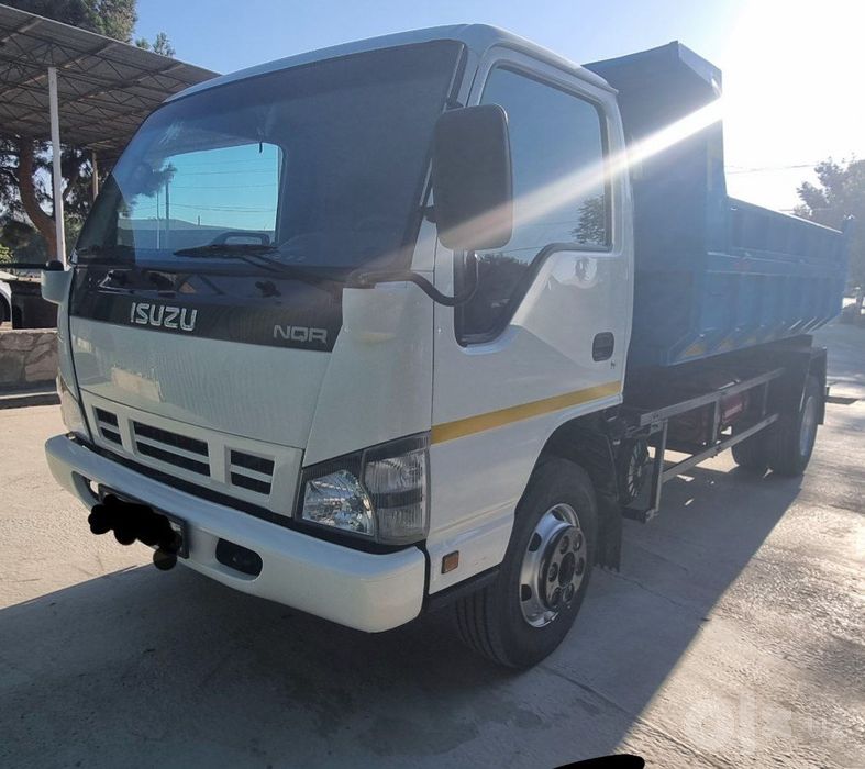 ISUZU Самосвал заводской