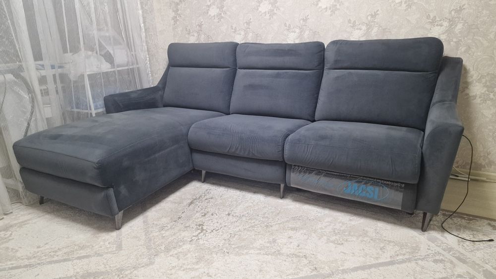 Продам диван реклайнер